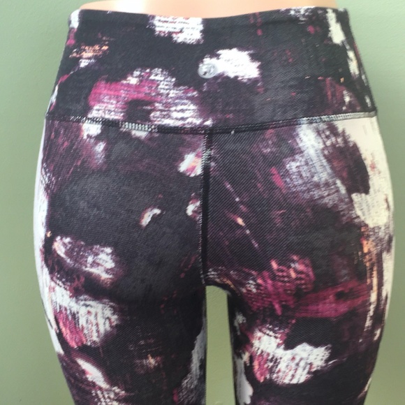 Lululemon Leggings - Picture 7 of 7